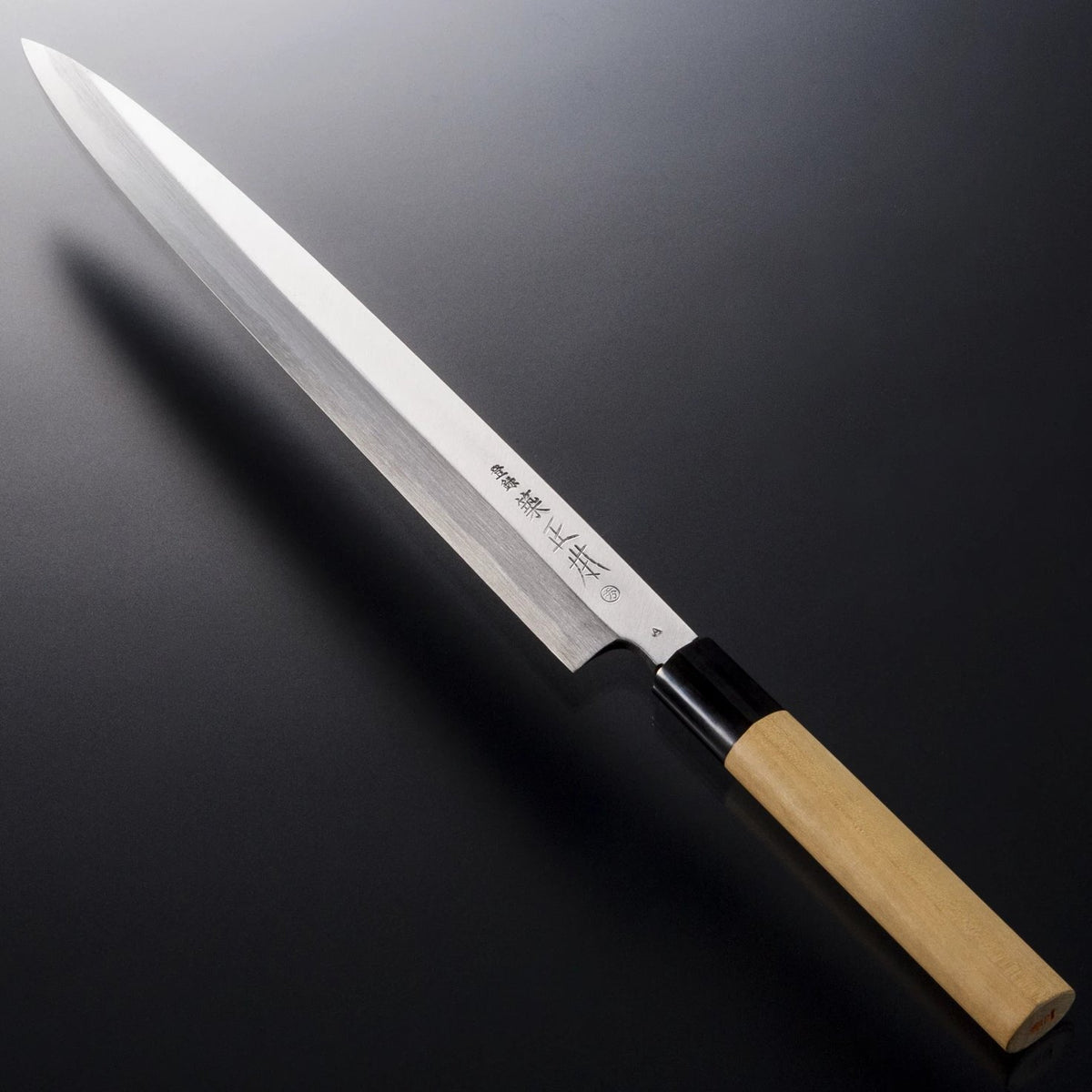 270mm_e567dca2-7274-49e6-a463-